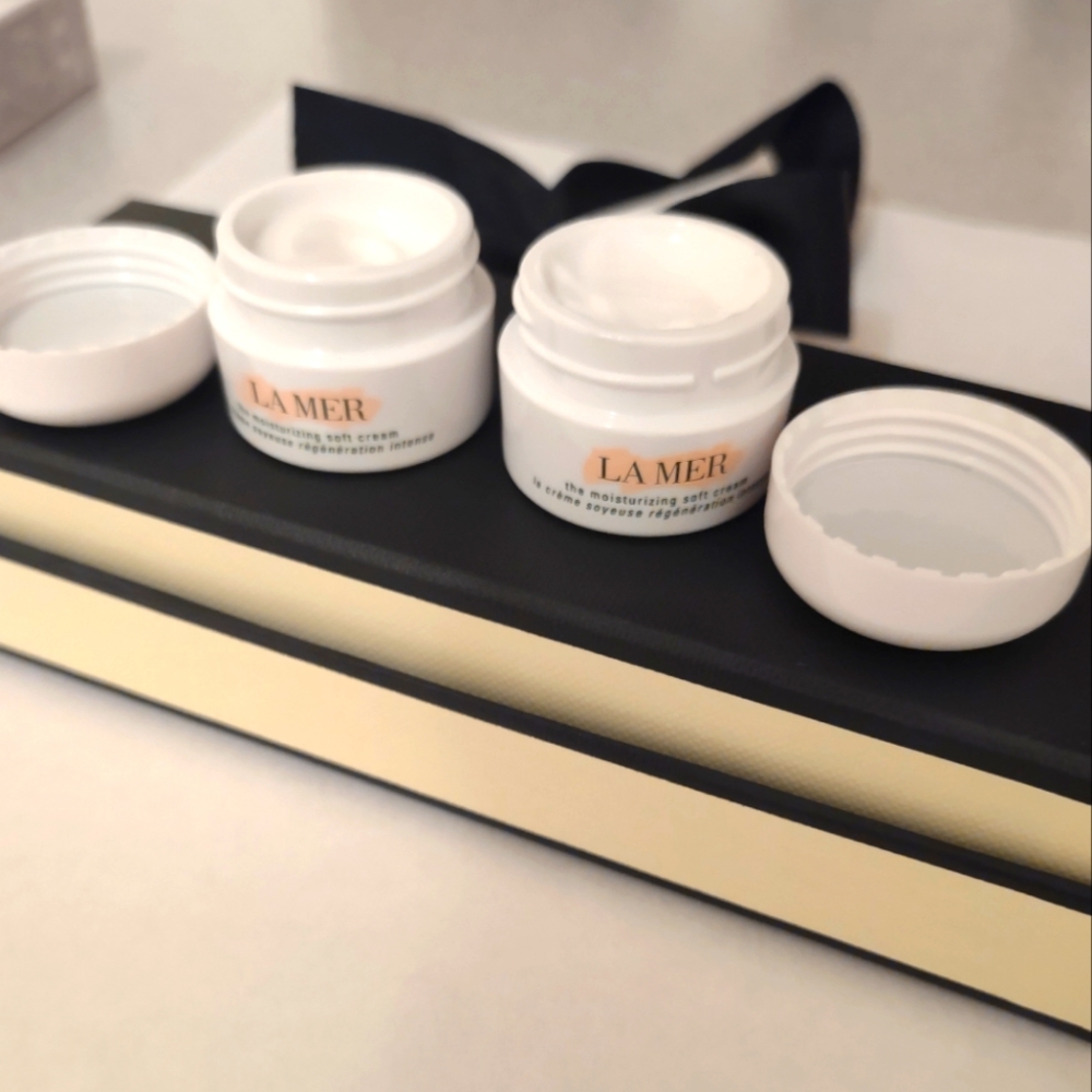 La Mer Soft Cream Brand New * 2 mini creams!